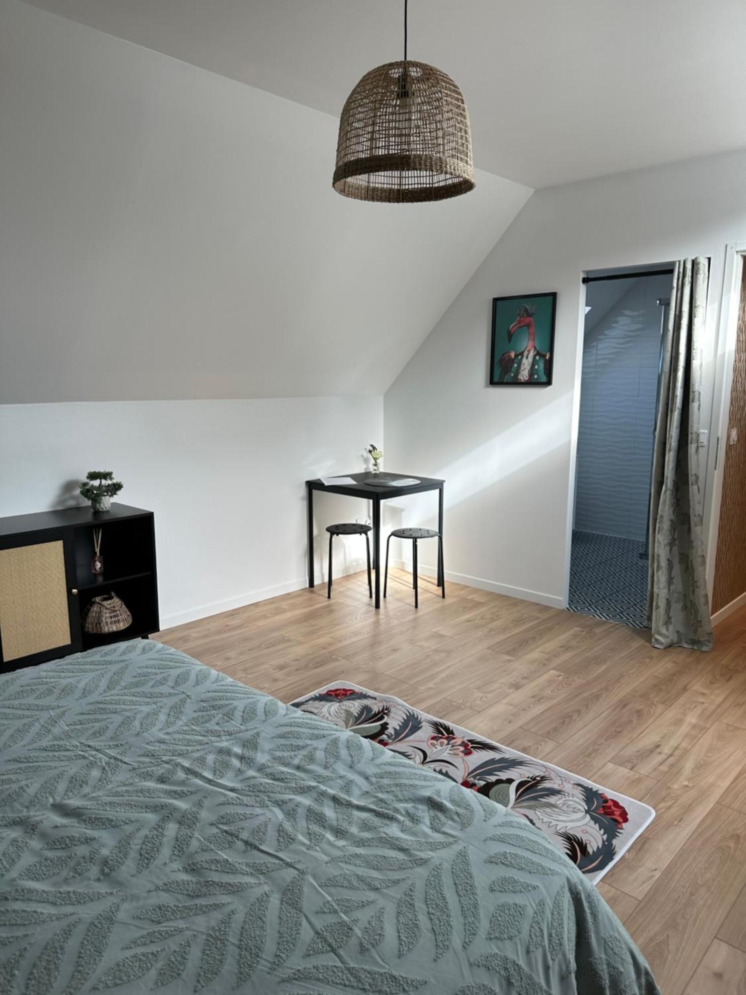 Bed and Breakfast Eurylaime Вернон Экстерьер фото